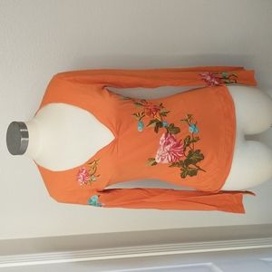 Johnny Was Vintage Beautiful Embroidered Tee.